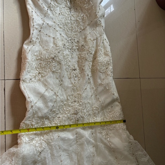 Signature by Justin Alexander White Lace Dress - Picture 6 of 14
